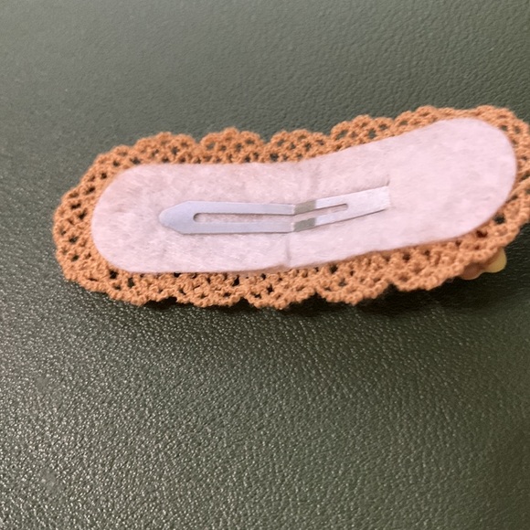 Cute handmade cookie biscuit charm hair clip - Picture 2 of 2